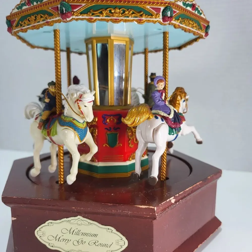 Mr Christmas Holiday Millennium Merry Go Round Vintage Christmas Music box Works